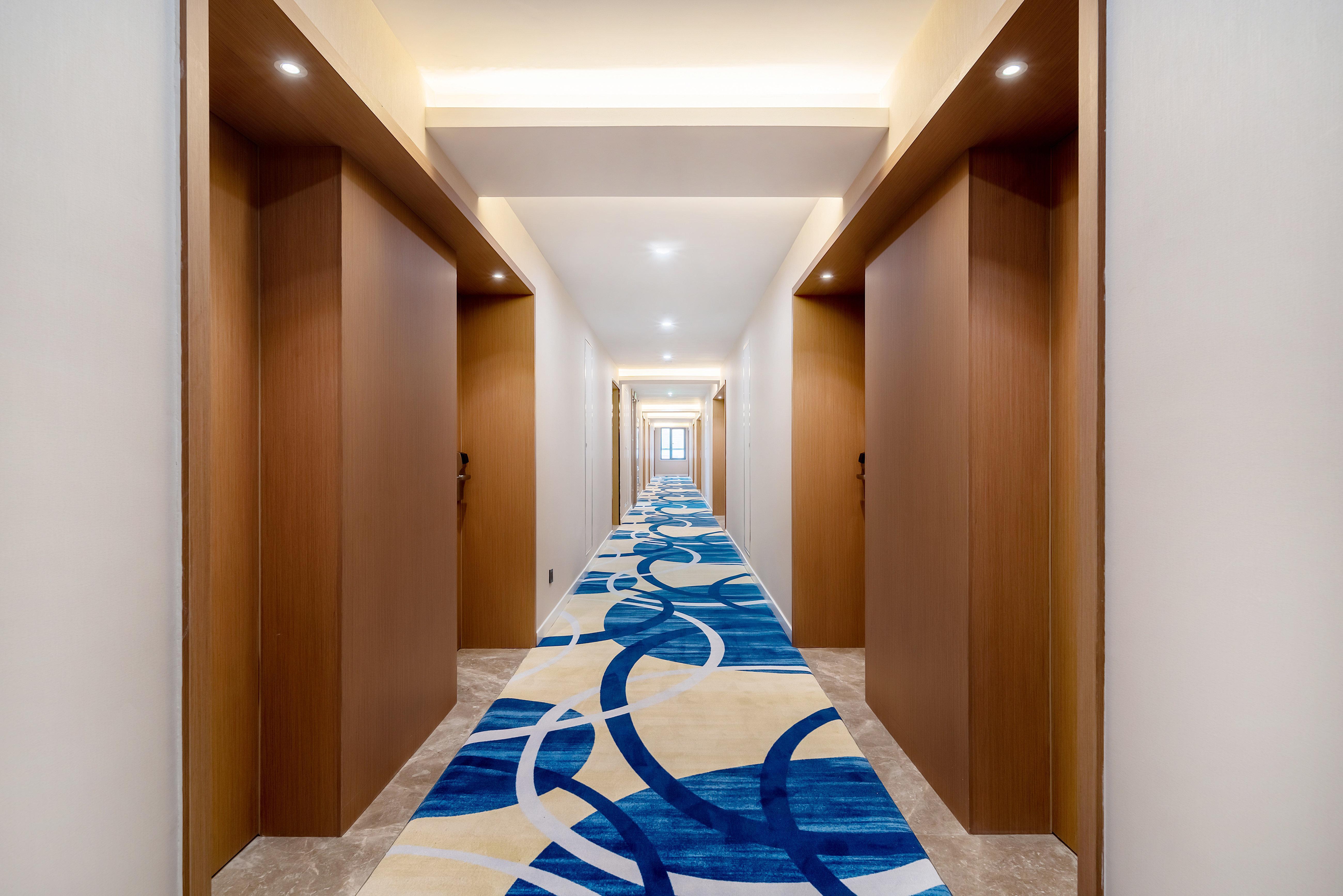 Holiday Inn Express Jinan Jingshi Road, An Ihg Hotel Bagian luar foto