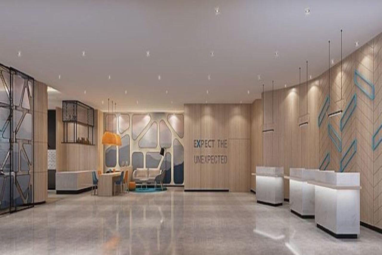 Holiday Inn Express Jinan Jingshi Road, An Ihg Hotel Bagian luar foto